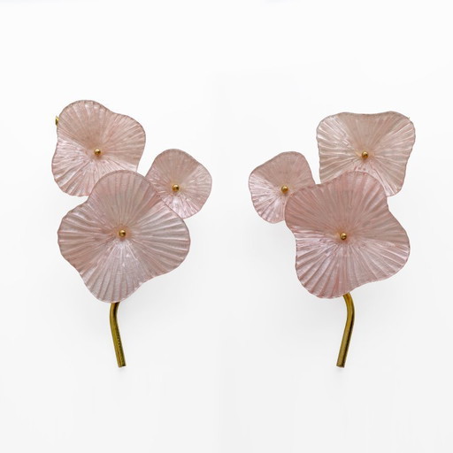 Paire d'appliques modernes en verre artistique de Murano rose nacré et laiton