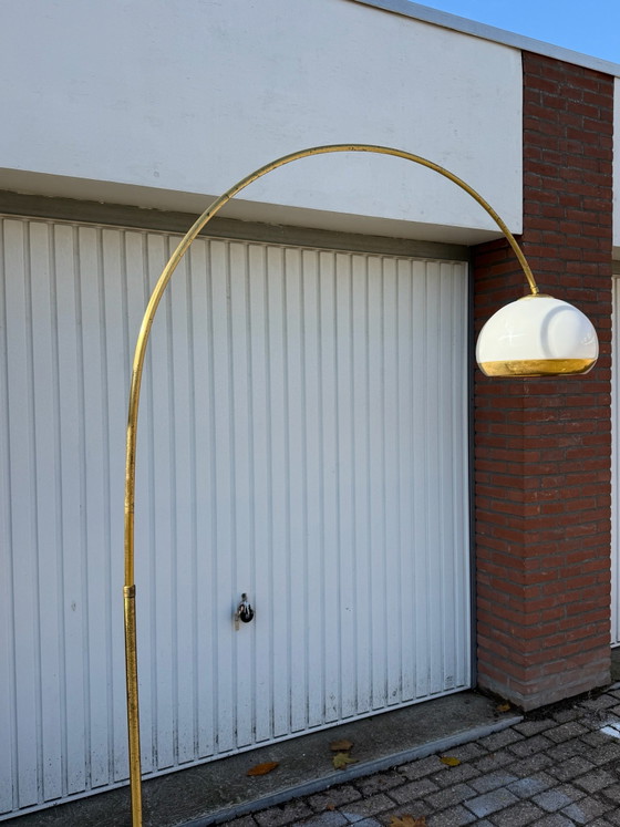Lampada ad Arco Vintage Italiana Space Age Stile Harvey Guzzini, Lampade da terra, Marmo, Metallo, Dorato (foto 5 di 15)