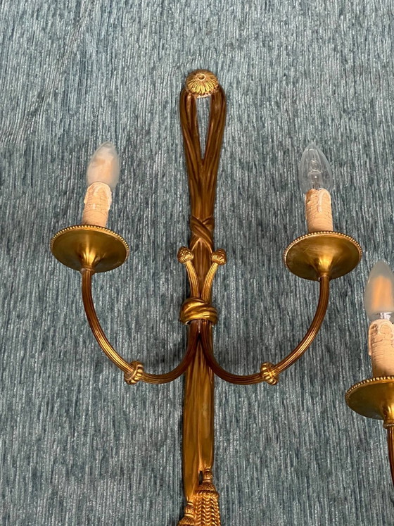 Paire d'appliques murales de style Louis XV. – Bronze (photo 2 of 5)