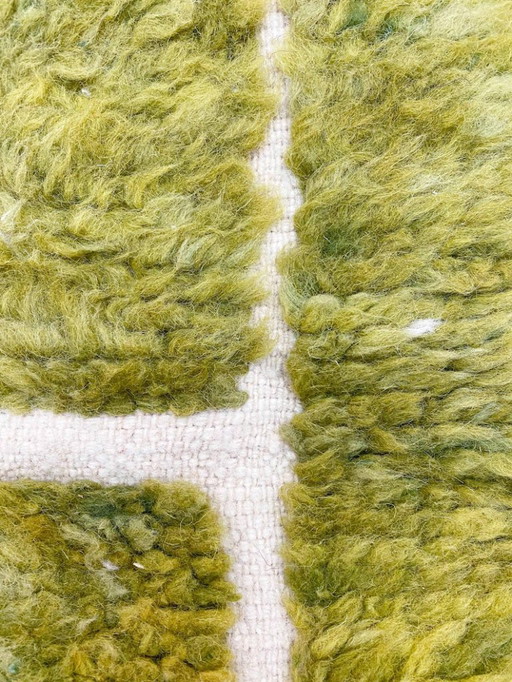 Traditioneller handgefertigter Berberteppich 250cmx150cm