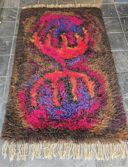 Rya carpet