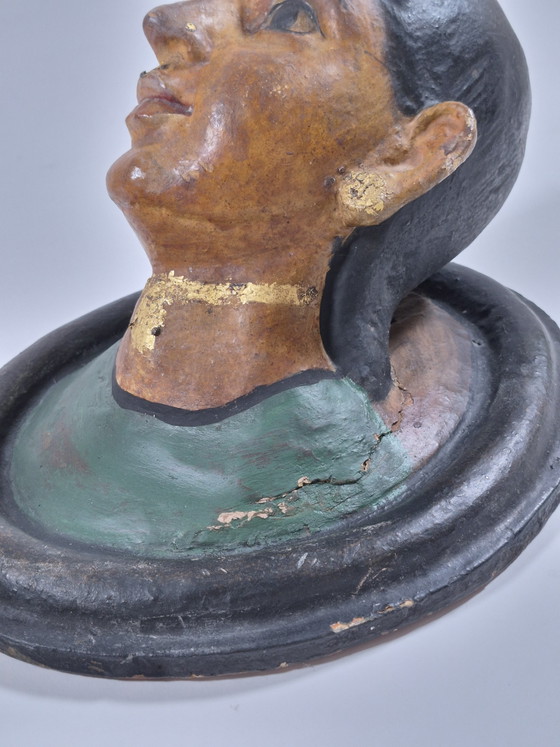 Pair of antique terracotta polychrome portrait busts from Rajasthan – Sculpture, Ceramic, Wood (photo 12 of 15)