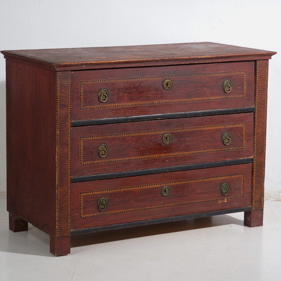 Central European Biedermeier chest of drawers in pine with four drawers – Central Europe, circa 1850 – Wood (photo 4 of 40)