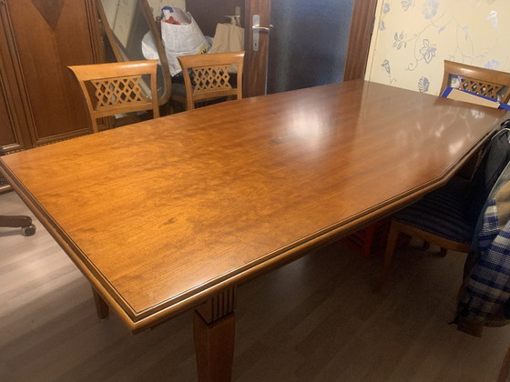 Image 1 of Table 240 x 85. Forme de tonneau. Bois de cerisier.