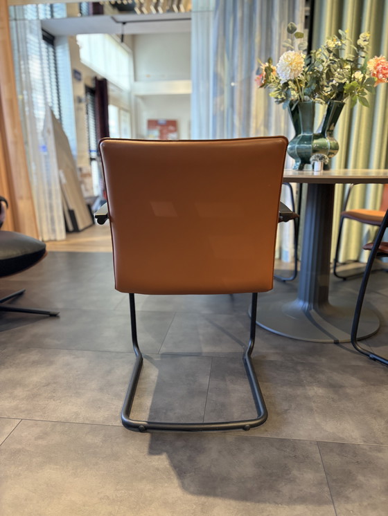 Image 1 of 4 sillas de comedor Freyr de la marca Leolux