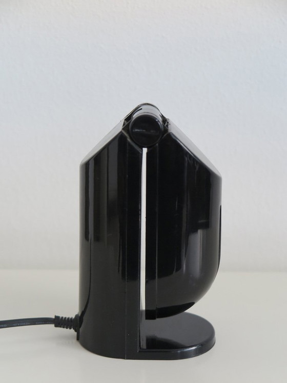 Zwart-witte plastic Tafellampen, Italië, jaren '60, set van 2 – Kunststof (photo 7 of 26)