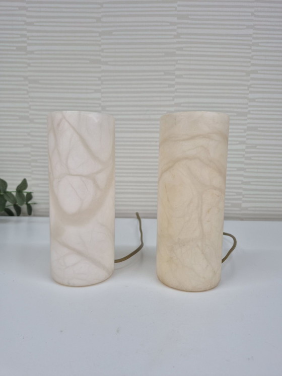 Set vintage (2) lampade a cilindro in alabastro spagnolo., Lampade da tavolo, Pietra, Beige (foto 3 di 10)