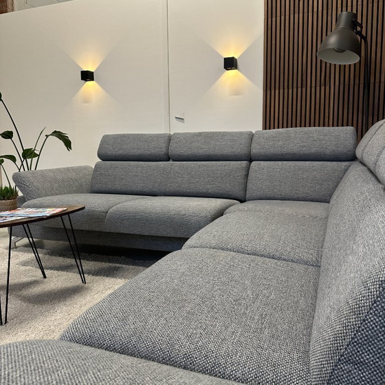 Image 1 of Montel mondena 272x276 cm