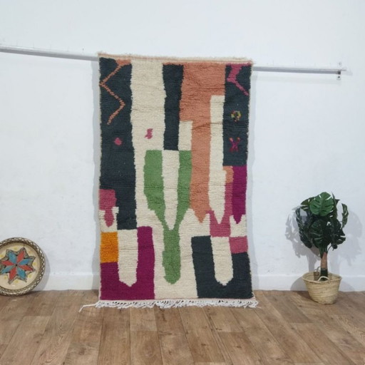 Authentiek Marokkaans Berber tapijt 186 x 114 cm – Handgemaakt abstract wollen tapijt