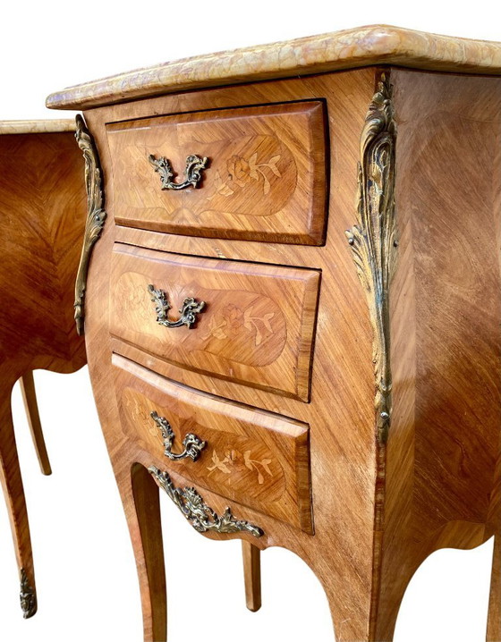 Image 1 of Pair of marquetry bedside tables - veined marble tops - Louis XV style