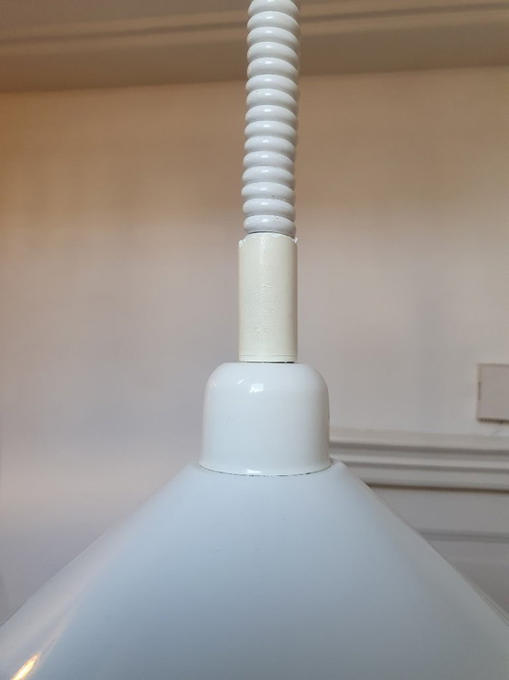 Image 1 of Lampada a sospensione vintage in metallo bianco con interruttore a cordicella