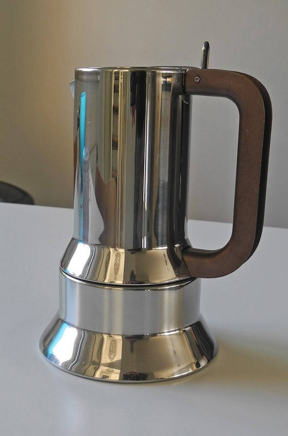 Image 1 of Alessi 9090 Caffettiera (Espressomachine) Van Richard Sapper