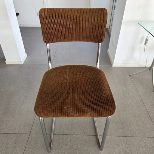 Buisframe Stoel