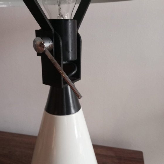 Image 1 of Lampe de table vintage Elio Martinelli Radar, design italien de l'ère spatiale