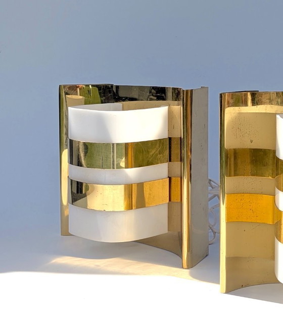 Image 1 of Pair of wall lamp Hans-Agne Jakobsson – Model V334/1 in brass with translucent plastic shades