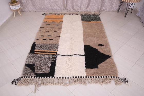 Image 1 of Tappeto in lana naturale, realizzato su misura, dimensioni 150/250 cm