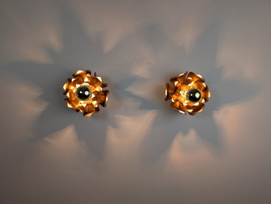 Image 1 of Paire d'appliques murales florales en métal doré, Hans Kögl, années 1970
