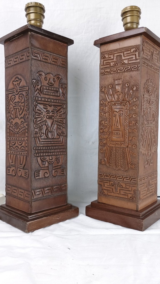 Image 1 of Paire Lampes Angel L. Pazmino Totem en Cuir Vintage Motifs Aztéque Inca ou Maya