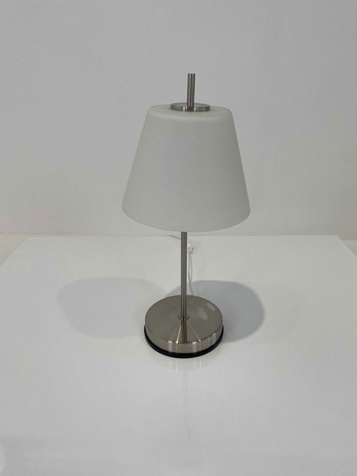 Lámpara de mesa de diseño