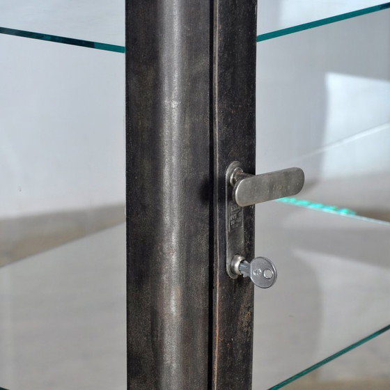 Image 1 of Gabinetto medico dall'Ucraina, datato 1963