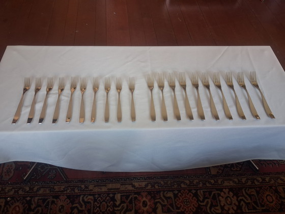 Image 1 of 70-piece cutlery set - Robert Welch - Vista Bright