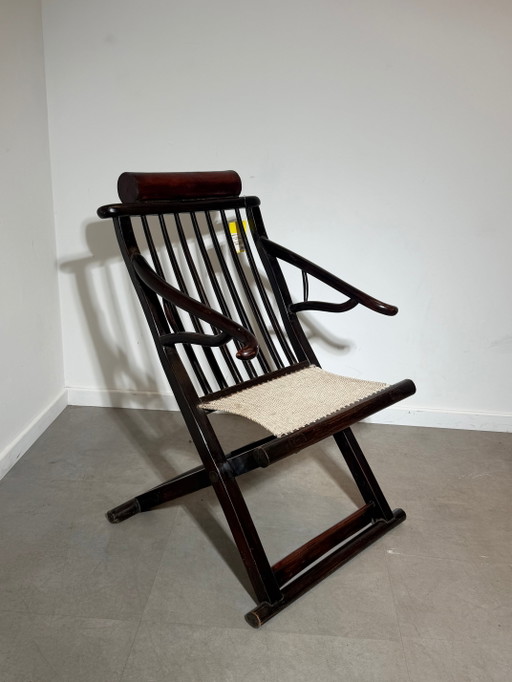 Chinese klapstoel uit de Qing-dynastie – Fujian, China – fauteuils