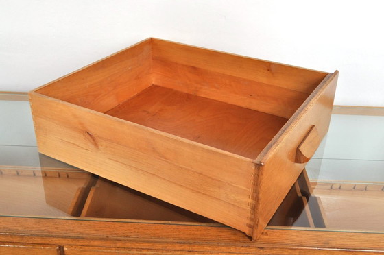 Image 1 of Vintage shop display case / counter in oak, 1930s