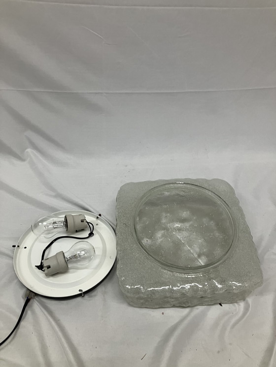Image 1 of Vintage ijsglas vierkante plafondlamp jaren 70 design