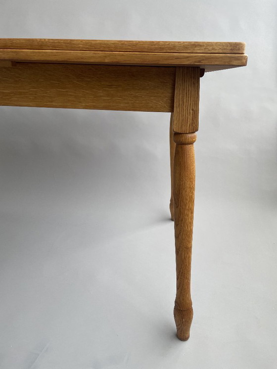 Image 1 of Vintage Mid-Century Extendable Dining Table