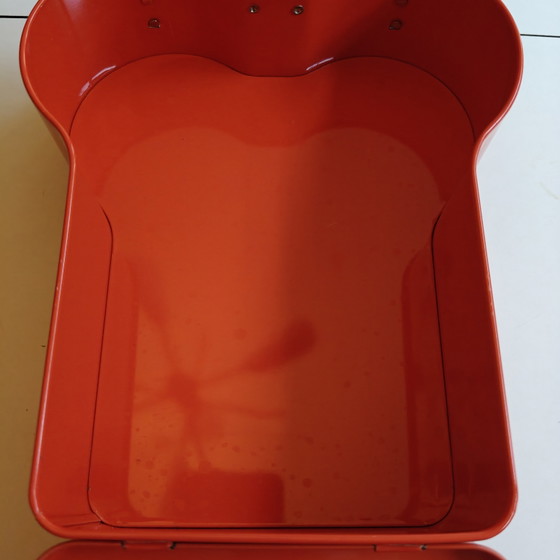 Image 1 of Vintage Renault broodvormige lunchbox/picknickblik – rood – Frankrijk