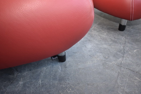 Image 1 of Wunderschöner Leolux Pallone Design-Sessel in neuwertigem Zustand, inklusive Fußhocker.