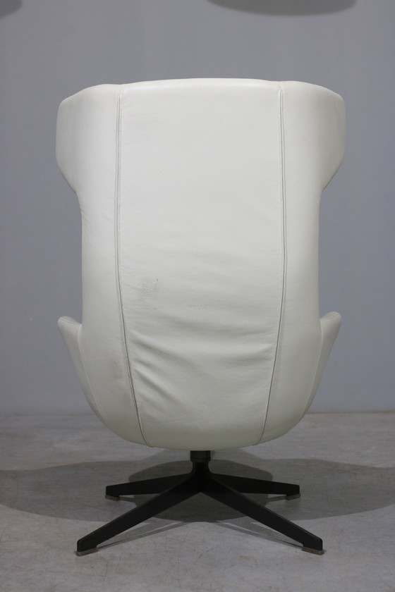 Image 1 of Ensemble de chaises longues et d'ottomanes "Take a Line for a Walk" par Alfredo Haberli pour Moroso