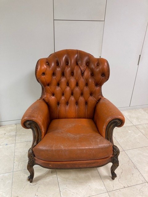 Image 1 of Fauteuil Chesterfield Cognac avec pouf