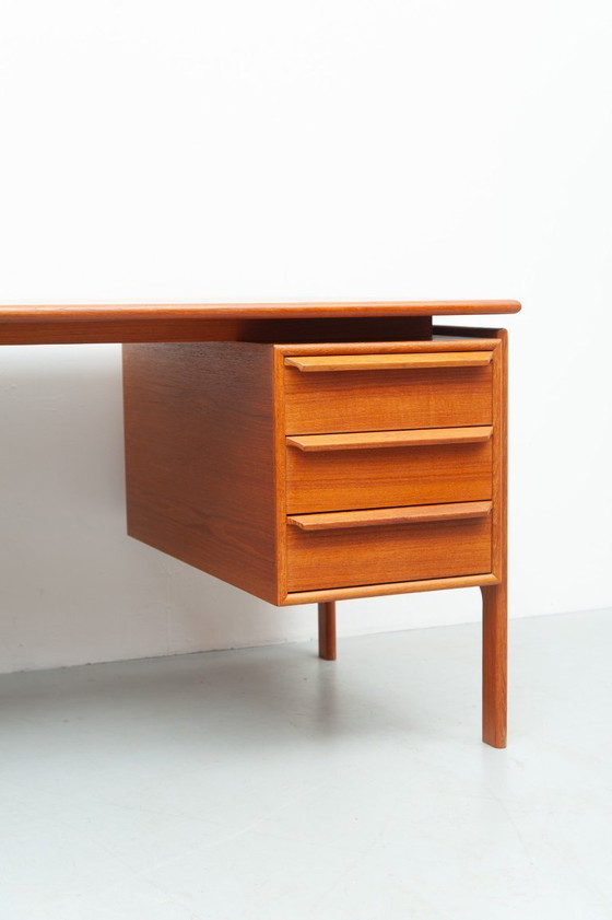 Image 1 of Teak Schreibtisch von GV Gasvig für GV Møbler, 1960er