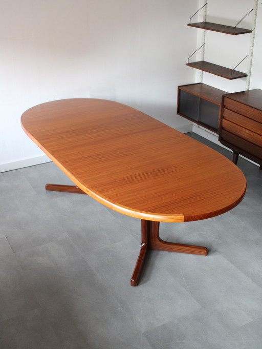 Vintage Deense Uitschuifbare Eettafel in Teak