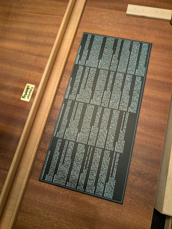 Image 1 of Table de salle à manger extensible Skovby.