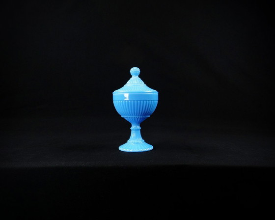 Image 1 of Bonbonniere aus blauem Messeopalin von Portieux Vallerysthal Art Deco