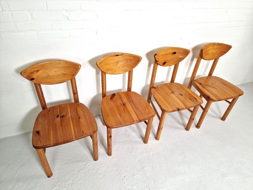 Set of 4 Vintage Daumiller Pine dining chairs