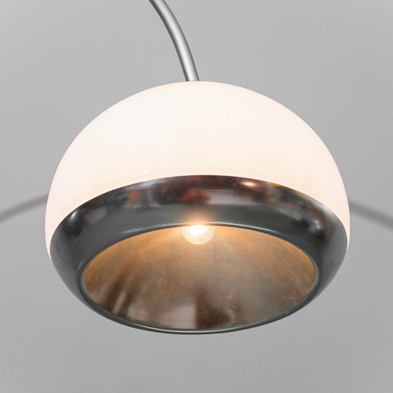 Image 1 of LAMPADA DA TERRA AD ARCO HARVEY GUZZINI ANNI '70 VINTAGE MODERNARIATO