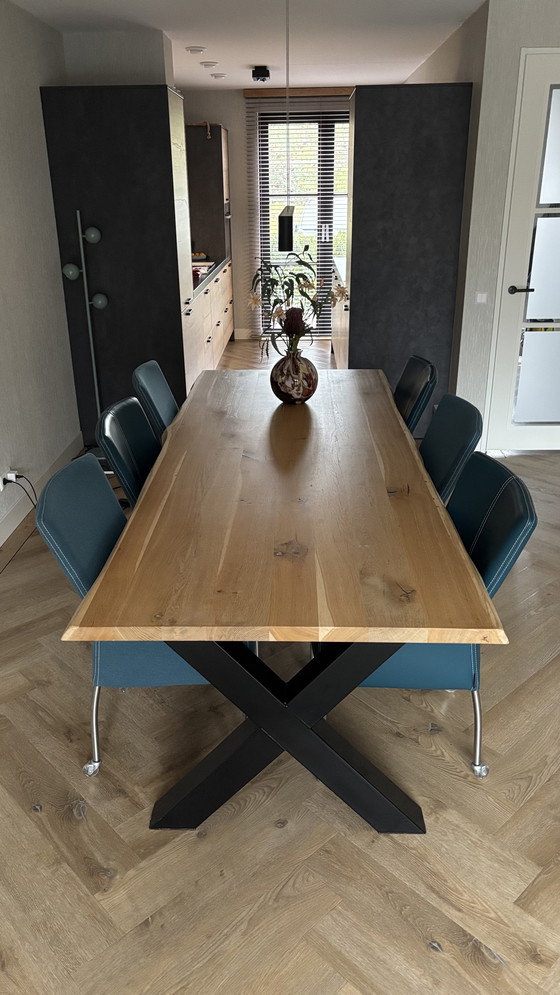 Image 1 of Massief eiken tafel incl. 6 volés