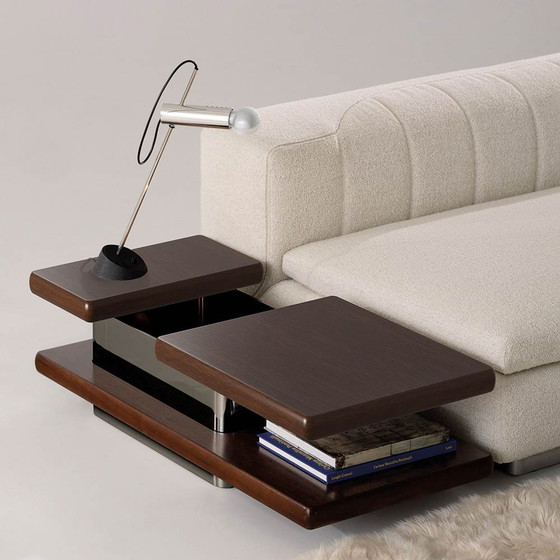 Modello dimostrativo Minotti Riley Configurazione 02 Tessuto Cat G con profili color cognac – Divani modulari (photo 8 of 13)