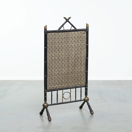 Antiker französischer Kaminvorleger in Bambusoptik mit luxuriösem Stoffbezug