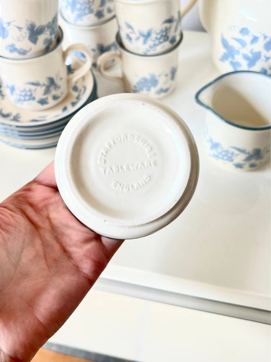 Image 1 of Servizio da caffè d'epoca Staffordshire Potteries - uva blu - anni '70