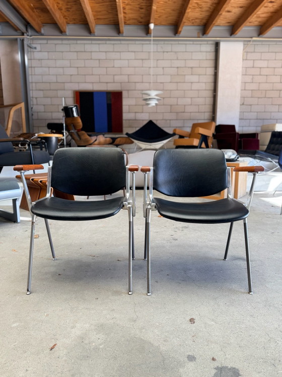 Castelli DSC 106 chair, Giancarlo Piretti (stock: 8), Chairs and lounge chairs, Wood, Aluminium, Black (photo 4 of 14)
