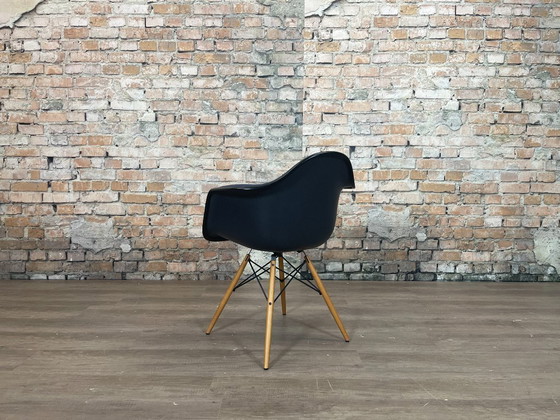Image 1 of 6x Sillón de plástico Vitra Eames DAW