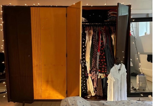 Meuble à tiroirs et à suspendre en palissandre