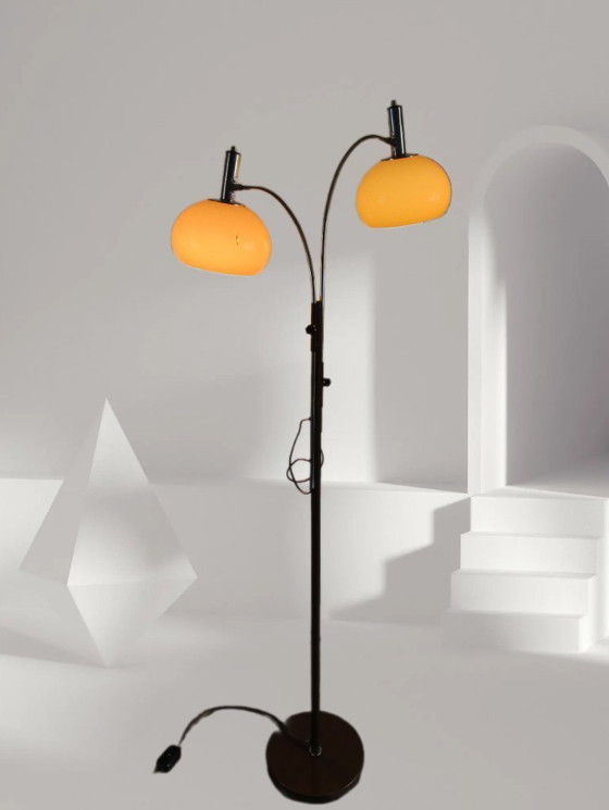 Image 1 of Dijkstra - Zeldzaam model - Space Age Design / MCM Vloerlamp met twee kappen