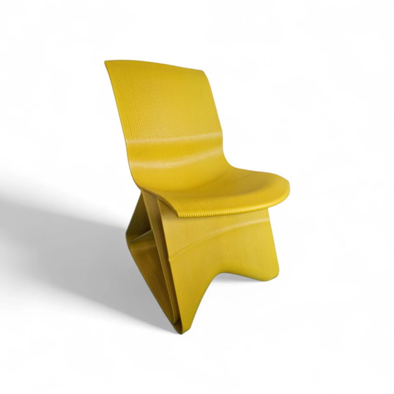 Endless Flow Rocking Chair / Endless Chair / 2010/11
Yellow first edition / MoMA Museum / Stedelijk Museum / (photo 7 of 11)
