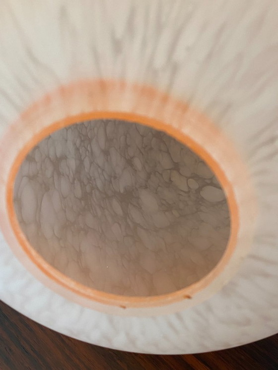 Image 1 of Luminaire Lampe œuf egg rose en verre moucheté verre de Vianne vintage 1970