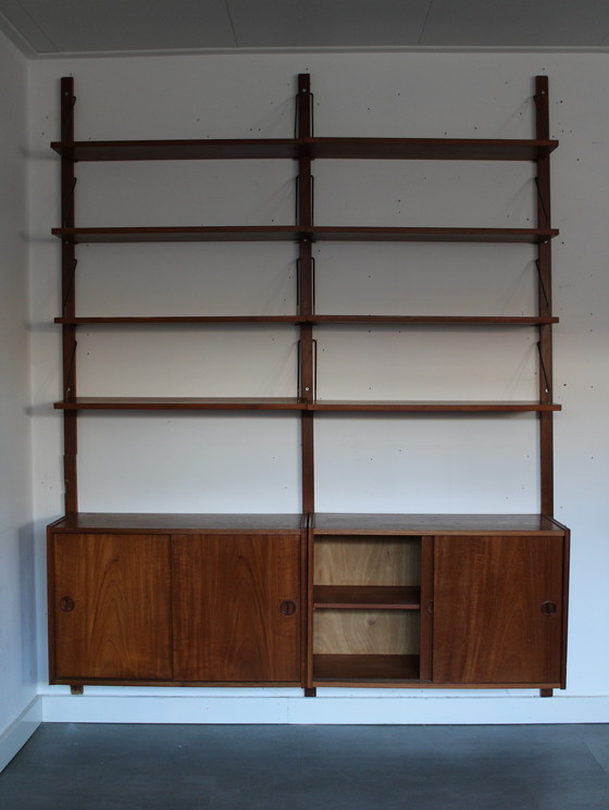 Image 1 of Sistema di pareti modulari danesi vintage in teak